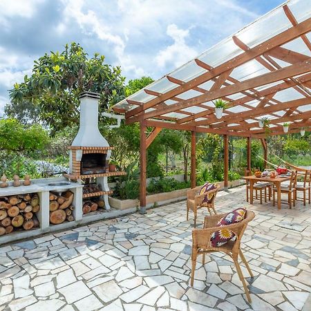 Chitaka'S Organic Farmhouse In Ribatejo Santo Estevao  Экстерьер фото